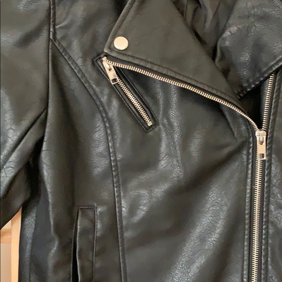 Forever 21 Black Moto Jacket - Picture 6 of 6